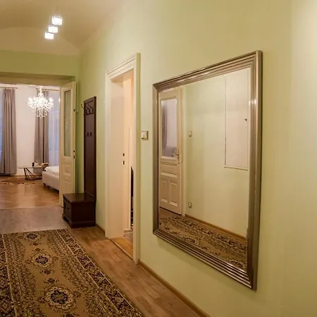Lägenhet Helen Homestay Vaclavske Namesti *