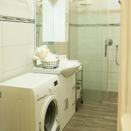 Helen Homestay Vaclavske Namesti Lägenhet Prag